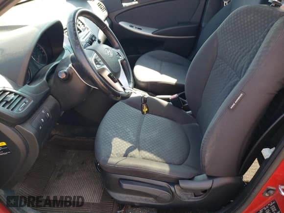 ✅ 2012 Hyundai Accent SE • VIN: KMHCU5AEXCU030897 • Лот: 72200914. Опубликован ранее на Copart с пробегом 107 582 миль. Бесплатный доступ к архиву аукционных продаж из США и подробный отчёт об истории автомобиля на DreamBid. Изображение 7.