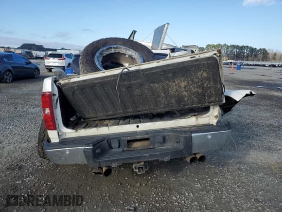 ✅ 2013 Chevrolet Silverado 1500 LT • VIN: 3GCUKSE28DG243753 • Lot: 87051494. Listed on Copart with 113,042 mi. Free auction sales archive from the USA and detailed vehicle history report at DreamBid. Image 6.
