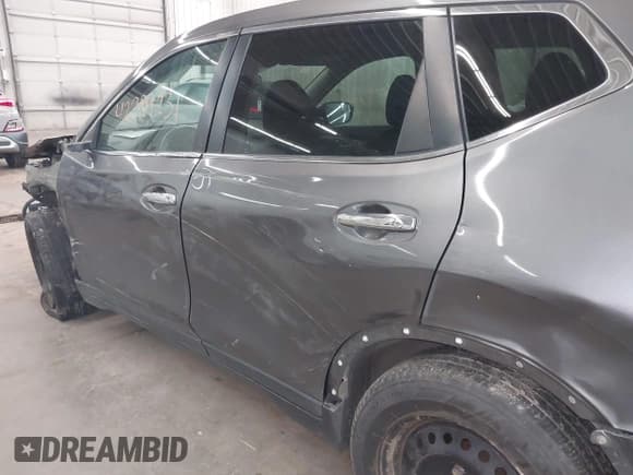 ✅ 2014 Nissan Rogue SV • VIN: 5N1AT2MK2EC818351 • Lot: 42289231. Wystawiony na IAAI z przebiegiem 176 377 mil. Bezpłatny archiwum sprzedaży aukcyjnych z USA i szczegółowy raport historii pojazdu na DreamBid. Zdjęcie 6.