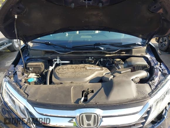 ✅ 2018 Honda Odyssey EX-L • VIN: 5FNRL6H74JB027692 • Lot: 43210921. Wystawiony na IAAI z przebiegiem 92 762 mil. Bezpłatny archiwum sprzedaży aukcyjnych z USA i szczegółowy raport historii pojazdu na DreamBid. Zdjęcie 10.