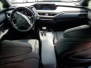 ✅ 2022 Lexus UX 200 F Sport • VIN: JTHE3JBH2N2046669 • Лот: 72200434. Опубликован ранее на Copart с пробегом 19 880 миль. Бесплатный доступ к архиву аукционных продаж из США и подробный отчёт об истории автомобиля на DreamBid. Изображение 8.