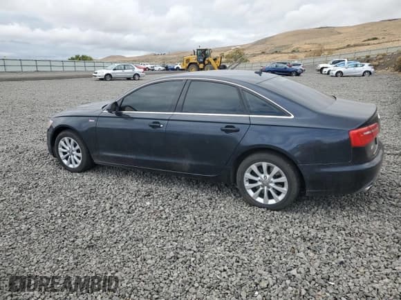 ✅ 2012 Audi A6 Premium • VIN: WAUFGAFC6CN033456 • Лот: 86191765. Опубликован ранее на Copart с пробегом 90 993 миль. Бесплатный доступ к архиву аукционных продаж из США и подробный отчёт об истории автомобиля на DreamBid. Изображение 2.