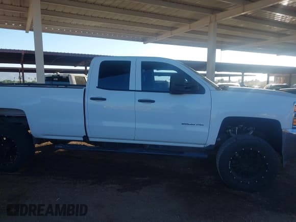 ✅ 2016 Chevrolet Silverado 2500HD Work Truck • VIN: 1GC2CUEG4GZ338472 • Лот: 43693556. Опубликован ранее на IAAI с пробегом 238 836 миль. Бесплатный доступ к архиву аукционных продаж из США и подробный отчёт об истории автомобиля на DreamBid. Изображение 13.
