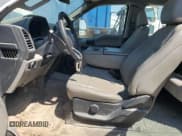 ✅ 2022 Ford F-350 XL • VIN: 1FT8X3AT8NEE36663 • Lot: 66302184. Wystawiony na Copart z przebiegiem 31 847 mil. Bezpłatny archiwum sprzedaży aukcyjnych z USA i szczegółowy raport historii pojazdu na DreamBid. Zdjęcie 7.