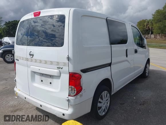✅ 2021 Nissan NV200 SV • VIN: 3N6CM0KN2MK699198 • Лот: 43702914. Опубликован ранее на IAAI с пробегом 151 196 миль. Бесплатный доступ к архиву аукционных продаж из США и подробный отчёт об истории автомобиля на DreamBid. Изображение 4.