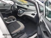 ✅ 2020 Chevrolet Bolt EV LT • VIN: 1G1FY6S04L4145342 • Lot: 43728027. Wystawiony na IAAI z przebiegiem 205 974 mil. Bezpłatny archiwum sprzedaży aukcyjnych z USA i szczegółowy raport historii pojazdu na DreamBid. Zdjęcie 5.