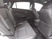 ✅ 2024 Toyota Venza XLE • VIN: JTEAAAAH6RJ164044 • Lot: 84814065. Wystawiony na Copart z przebiegiem 8 437 mil. Bezpłatny archiwum sprzedaży aukcyjnych z USA i szczegółowy raport historii pojazdu na DreamBid. Zdjęcie 11.