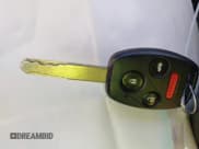 ✅ 2006 Honda Accord EX-L • VIN: 1HGCM56876A061183 • Lot: 43793606. Listed on IAAI with 93,117 mi. Free auction sales archive from the USA and detailed vehicle history report at DreamBid. Image 11.