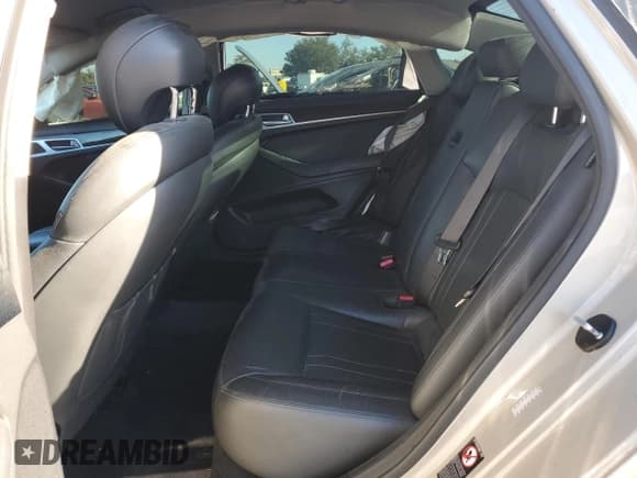✅ 2015 Hyundai Genesis 3.8L • VIN: KMHGN4JEXFU076646 • Lot: 84540734. Listed on Copart with 118,711 mi. Free auction sales archive from the USA and detailed vehicle history report at DreamBid. Image 10.
