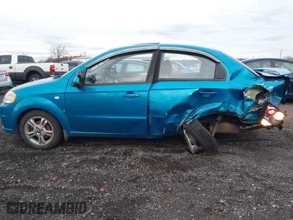 ✅ 2008 Chevrolet Aveo LS • VIN: KL1TD56678B212623 • Lot: 41152790. Wystawiony na IAAI z przebiegiem 91 555 mil. Bezpłatny archiwum sprzedaży aukcyjnych z USA i szczegółowy raport historii pojazdu na DreamBid. Zdjęcie 15.
