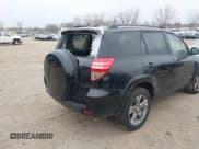 ✅ 2009 Toyota RAV4 Sport • VIN: 2T3ZF32V49W014010 • Лот: 43747507. Опубликован ранее на IAAI с пробегом Не указан. Бесплатный доступ к архиву аукционных продаж из США и подробный отчёт об истории автомобиля на DreamBid. Изображение 6.