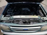 ✅ 1997 Ford Explorer XLT • VIN: 1FMDU32P5VZB36074 • Lot: 57289935. Listed on Copart with 185,654 mi. Free auction sales archive from the USA and detailed vehicle history report at DreamBid. Image 12.