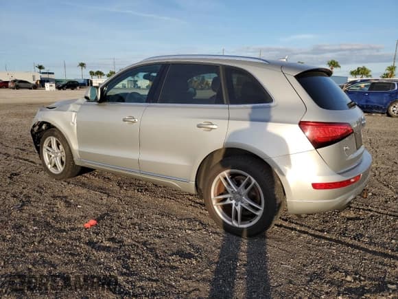 ✅ 2016 Audi Q5 Premium Plus • VIN: WA1L2AFP4GA019876 • Lot: 92634265. Wystawiony na Copart z przebiegiem 102 002 mil. Bezpłatny archiwum sprzedaży aukcyjnych z USA i szczegółowy raport historii pojazdu na DreamBid. Zdjęcie 2.