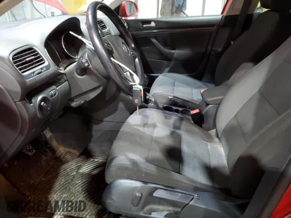 ✅ 2013 Volkswagen Jetta S • VIN: 3VWKP7AJ9DM689380 • Lot: 41681205. Listed on Copart with 102,457 mi. Free auction sales archive from the USA and detailed vehicle history report at DreamBid. Image 7.