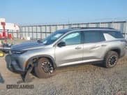 ✅ 2025 Chevrolet Traverse AWD Z71 • VIN: 1GNEVJRSXSJ235561 • Lot: 43265235. Wystawiony na IAAI z przebiegiem 5 741 mil. Bezpłatny archiwum sprzedaży aukcyjnych z USA i szczegółowy raport historii pojazdu na DreamBid. Zdjęcie 6.