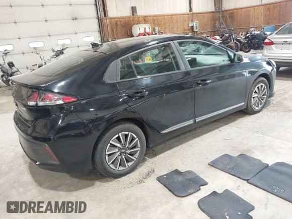 2020 Hyundai Ioniq SE с VIN KMHC75LJ7LU076723, выставлен на аукционе IAAI как лот 42221641 с пробегом 20 797 миль миль и . История ставок и продаж доступна на DreamBid. Изображение 4.