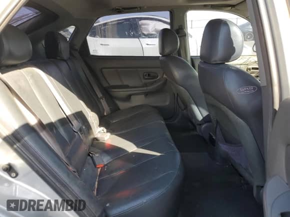 2002 Hyundai Elantra GT z VIN KMHDN55DX2U069068, wystawiony jako Copart lot #73525214 z przebiegiem 195 048 mil mil oraz Szkoda całkowita • Salvage title. Historia ofert i sprzedaży dostępna na DreamBid. Obrazek 10.