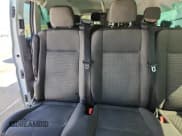 ✅ 2022 Ford Transit Passenger XL • VIN: 1FBAX2Y86NKA49239 • Lot: 63336075. Wystawiony na Copart z przebiegiem 63 178 mil. Bezpłatny archiwum sprzedaży aukcyjnych z USA i szczegółowy raport historii pojazdu na DreamBid. Zdjęcie 10.