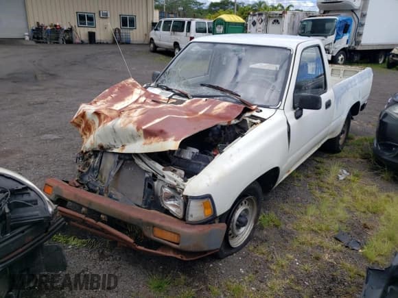 ✅ 1989 Toyota Pickup DX • VIN: JT4RN81P4K0032245 • Лот: 83868425. Опубликован ранее на Copart с пробегом 180 323 миль. Бесплатный доступ к архиву аукционных продаж из США и подробный отчёт об истории автомобиля на DreamBid. Изображение 1.
