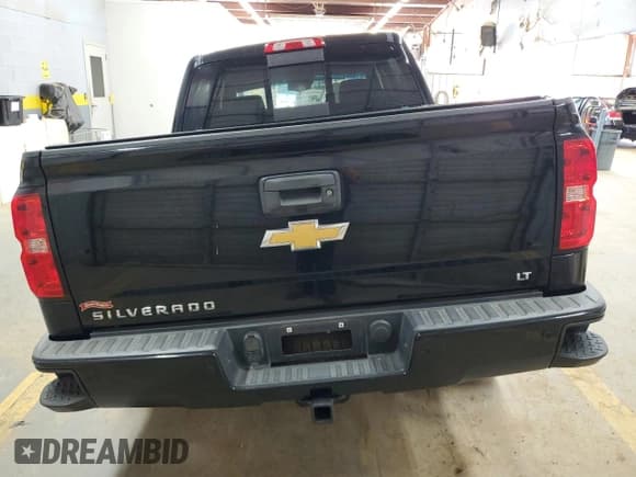 ✅ 2018 Chevrolet Silverado 1500 LT • VIN: 3GCUKREC5JG159841 • Лот: 70784224. Опубликован ранее на Copart с пробегом 110 665 миль. Бесплатный доступ к архиву аукционных продаж из США и подробный отчёт об истории автомобиля на DreamBid. Изображение 6.