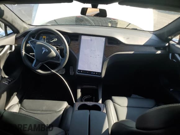 ✅ 2019 Tesla Model S 100D • VIN: 5YJSA1E41KF330631 • Lot: 55360295. Listed on Copart with 52,245 mi. Free auction sales archive from the USA and detailed vehicle history report at DreamBid. Image 8.