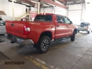 ✅ 2018 Toyota Tundra SR5 • VIN: 5TFDY5F10JX725646 • Лот: 43559134. Опубликован ранее на IAAI с пробегом 83 498 миль. Бесплатный доступ к архиву аукционных продаж из США и подробный отчёт об истории автомобиля на DreamBid. Изображение 4.