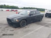 ✅ 2012 Dodge Charger SE • VIN: 2C3CDXBGXCH108943 • Lot: 42902534. Wystawiony na IAAI z przebiegiem 140 141 mil. Bezpłatny archiwum sprzedaży aukcyjnych z USA i szczegółowy raport historii pojazdu na DreamBid. Zdjęcie 2.