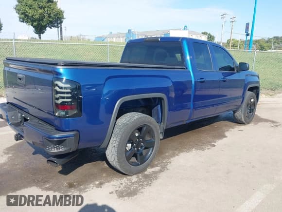 ✅ 2017 GMC Sierra 1500 • VIN: 1GTV2LEC9HZ396442 • Лот: 43440663. Опубликован ранее на IAAI с пробегом 94 076 миль. Бесплатный доступ к архиву аукционных продаж из США и подробный отчёт об истории автомобиля на DreamBid. Изображение 4.