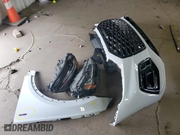 ✅ 2024 Audi Q5 Sportback S line Premium Plus • VIN: WA15AAFY2R2125003 • Lot: 64482685. Wystawiony na Copart z przebiegiem 10 546 mil. Bezpłatny archiwum sprzedaży aukcyjnych z USA i szczegółowy raport historii pojazdu na DreamBid. Zdjęcie 13.