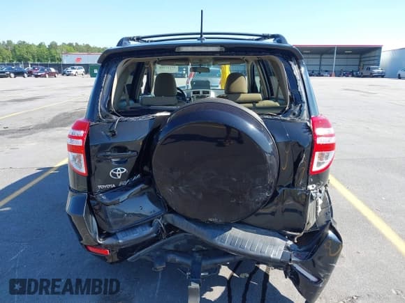 ✅ 2010 Toyota RAV4 • VIN: 2T3ZK4DVXAW004407 • Лот: 42127299. Опубликован ранее на IAAI с пробегом 206 466 миль. Бесплатный доступ к архиву аукционных продаж из США и подробный отчёт об истории автомобиля на DreamBid. Изображение 17.