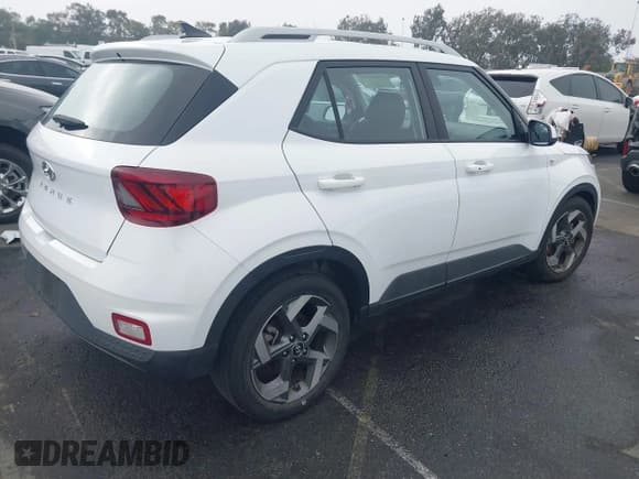 ✅ 2021 Hyundai Venue SEL • VIN: KMHRC8A30MU103693 • Лот: 43600188. Опубликован ранее на IAAI с пробегом 52 286 миль. Бесплатный доступ к архиву аукционных продаж из США и подробный отчёт об истории автомобиля на DreamBid. Изображение 4.