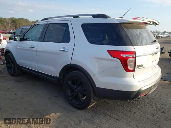 ✅ 2013 Ford Explorer Limited • VIN: 1FM5K7F99DGA43985 • Lot: 41522600. Wystawiony na IAAI z przebiegiem 194 348 mil. Bezpłatny archiwum sprzedaży aukcyjnych z USA i szczegółowy raport historii pojazdu na DreamBid. Zdjęcie 3.
