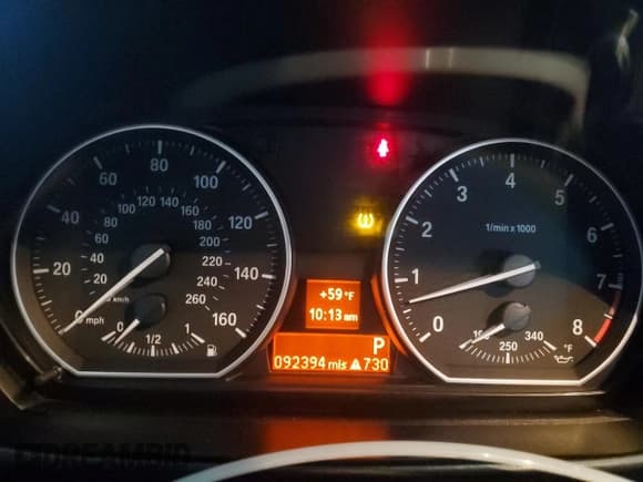 ✅ 2009 BMW 1 Series 135i • VIN: WBAUN93579VK40724 • Лот: 81851874. Опубликован ранее на Copart с пробегом 92 394 миль. Бесплатный доступ к архиву аукционных продаж из США и подробный отчёт об истории автомобиля на DreamBid. Изображение 9.