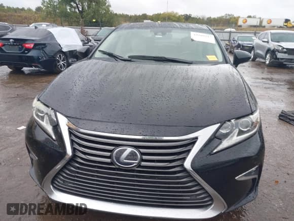 ✅ 2016 Lexus ES 300h • VIN: JTHBW1GG9G2106072 • Lot: 43560217. Wystawiony na IAAI z przebiegiem 125 460 mil. Bezpłatny archiwum sprzedaży aukcyjnych z USA i szczegółowy raport historii pojazdu na DreamBid. Zdjęcie 12.