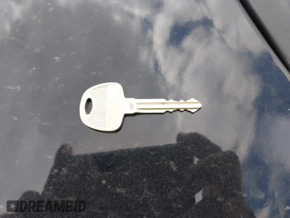 ✅ 2015 Hyundai Elantra SE • VIN: KMHDH4AE3FU261258 • Lot: 43357211. Listed on IAAI with 201,597 mi. Free auction sales archive from the USA and detailed vehicle history report at DreamBid. Image 11.