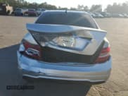 ✅ 2012 Mercedes-Benz C 250 Sport • VIN: WDDGF4HB4CA650478 • Lot: 86071785. Wystawiony na Copart z przebiegiem 105 717 mil. Bezpłatny archiwum sprzedaży aukcyjnych z USA i szczegółowy raport historii pojazdu na DreamBid. Zdjęcie 6.