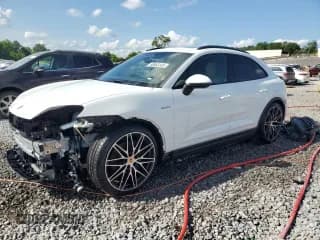 ✅ 2024 Porsche Macan • VIN: WP1AA2XA1RL002214 • Lot: 58953245. Wystawiony na Copart z przebiegiem 2 040 mil. Bezpłatny archiwum sprzedaży aukcyjnych z USA i szczegółowy raport historii pojazdu na DreamBid. Zdjęcie 1.