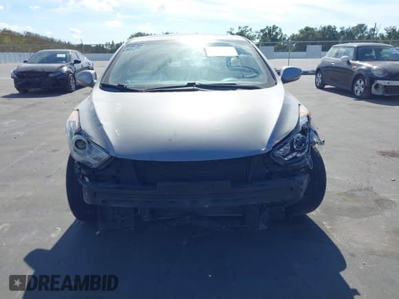 ✅ 2012 Hyundai Elantra GLS • VIN: KMHDH4AEXCU263715 • Лот: 43809732. Опубликован ранее на IAAI с пробегом 175 382 миль. Бесплатный доступ к архиву аукционных продаж из США и подробный отчёт об истории автомобиля на DreamBid. Изображение 12.