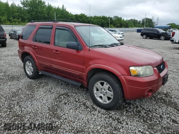 ✅ 2007 Ford Escape Limited • VIN: 1FMCU94107KB79661 • Lot: 56042895. Wystawiony na Copart z przebiegiem 211 734 mil. Bezpłatny archiwum sprzedaży aukcyjnych z USA i szczegółowy raport historii pojazdu na DreamBid. Zdjęcie 4.