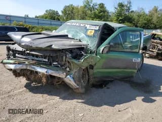 ✅ 2000 Chevrolet Silverado 2500 LS • VIN: 1GCGK29U3YE125342 • Lot: 69574784. Wystawiony na Copart z przebiegiem Nie podano. Bezpłatny archiwum sprzedaży aukcyjnych z USA i szczegółowy raport historii pojazdu na DreamBid. Zdjęcie 1.