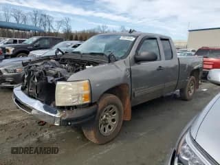 ✅ 2009 Chevrolet Silverado 1500 LT • VIN: 1GCEC29C99Z247659 • Lot: 85918604. Wystawiony na Copart z przebiegiem 322 160 mil. Bezpłatny archiwum sprzedaży aukcyjnych z USA i szczegółowy raport historii pojazdu na DreamBid. Zdjęcie 1.