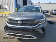 ✅ 2024 Volkswagen Taos S • VIN: 3VV8X7B27RM041615 • Лот: 80707095. Опубликован ранее на Copart с пробегом 10 423 миль. Бесплатный доступ к архиву аукционных продаж из США и подробный отчёт об истории автомобиля на DreamBid. Изображение 5.