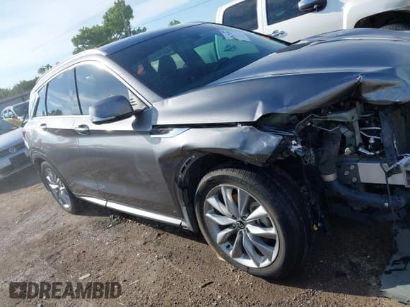 ✅ 2019 Infiniti QX50 Essential • VIN: 3PCAJ5M34KF140544 • Lot: 42627190. Wystawiony na IAAI z przebiegiem 79 721 mil. Bezpłatny archiwum sprzedaży aukcyjnych z USA i szczegółowy raport historii pojazdu na DreamBid. Zdjęcie 14.