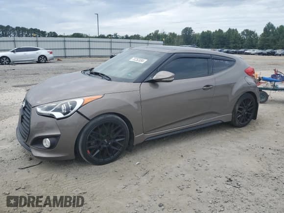 ✅ 2016 Hyundai Veloster Turbo • VIN: KMHTC6AE5GU293717 • Lot: 70252334. Wystawiony na Copart z przebiegiem 97 270 mil. Bezpłatny archiwum sprzedaży aukcyjnych z USA i szczegółowy raport historii pojazdu na DreamBid. Zdjęcie 1.