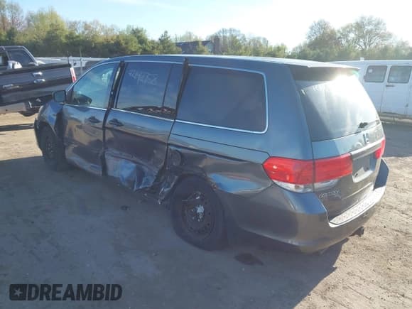 ✅ 2010 Honda Odyssey LX • VIN: 5FNRL3H29AB076728 • Lot: 42142758. Wystawiony na IAAI z przebiegiem 200 197 mil. Bezpłatny archiwum sprzedaży aukcyjnych z USA i szczegółowy raport historii pojazdu na DreamBid. Zdjęcie 3.