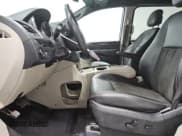 ✅ 2019 Dodge Grand Caravan SXT • VIN: 2C4RDGCG6KR529149 • Лот: 90316015. Опубликован ранее на Copart с пробегом 70 765 миль. Бесплатный доступ к архиву аукционных продаж из США и подробный отчёт об истории автомобиля на DreamBid. Изображение 7.