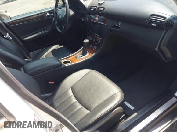 ✅ 2007 Mercedes-Benz C 280 Luxury • VIN: WDBRF92H77F898485 • Лот: 42918405. Опубликован ранее на IAAI с пробегом 156 234 миль. Бесплатный доступ к архиву аукционных продаж из США и подробный отчёт об истории автомобиля на DreamBid. Изображение 5.