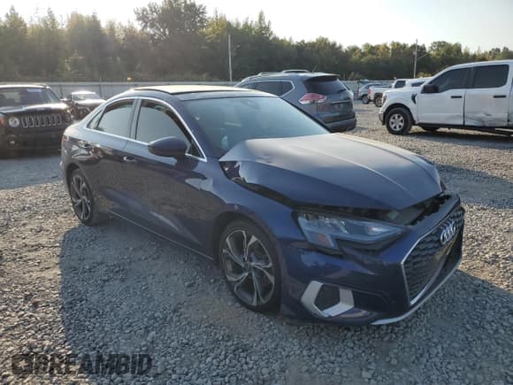 ✅ 2022 Audi A3 Premium • VIN: WAUAUDGY9NA079260 • Lot: 80496915. Wystawiony na Copart z przebiegiem 113 676 mil. Bezpłatny archiwum sprzedaży aukcyjnych z USA i szczegółowy raport historii pojazdu na DreamBid. Zdjęcie 4.