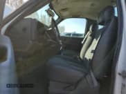 ✅ 2005 Chevrolet Silverado 1500 • VIN: 1GCEC14V85E186745 • Лот: 72041654. Опубликован ранее на Copart с пробегом 68 835 миль. Бесплатный доступ к архиву аукционных продаж из США и подробный отчёт об истории автомобиля на DreamBid. Изображение 7.