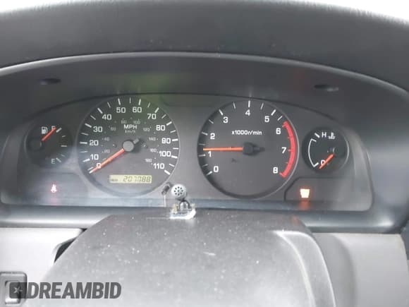 ✅ 2001 Nissan Xterra SE • VIN: 5N1ED28Y81C518403 • Lot: 43824120. Listed on IAAI with 207,088 mi. Free auction sales archive from the USA and detailed vehicle history report at DreamBid. Image 7.